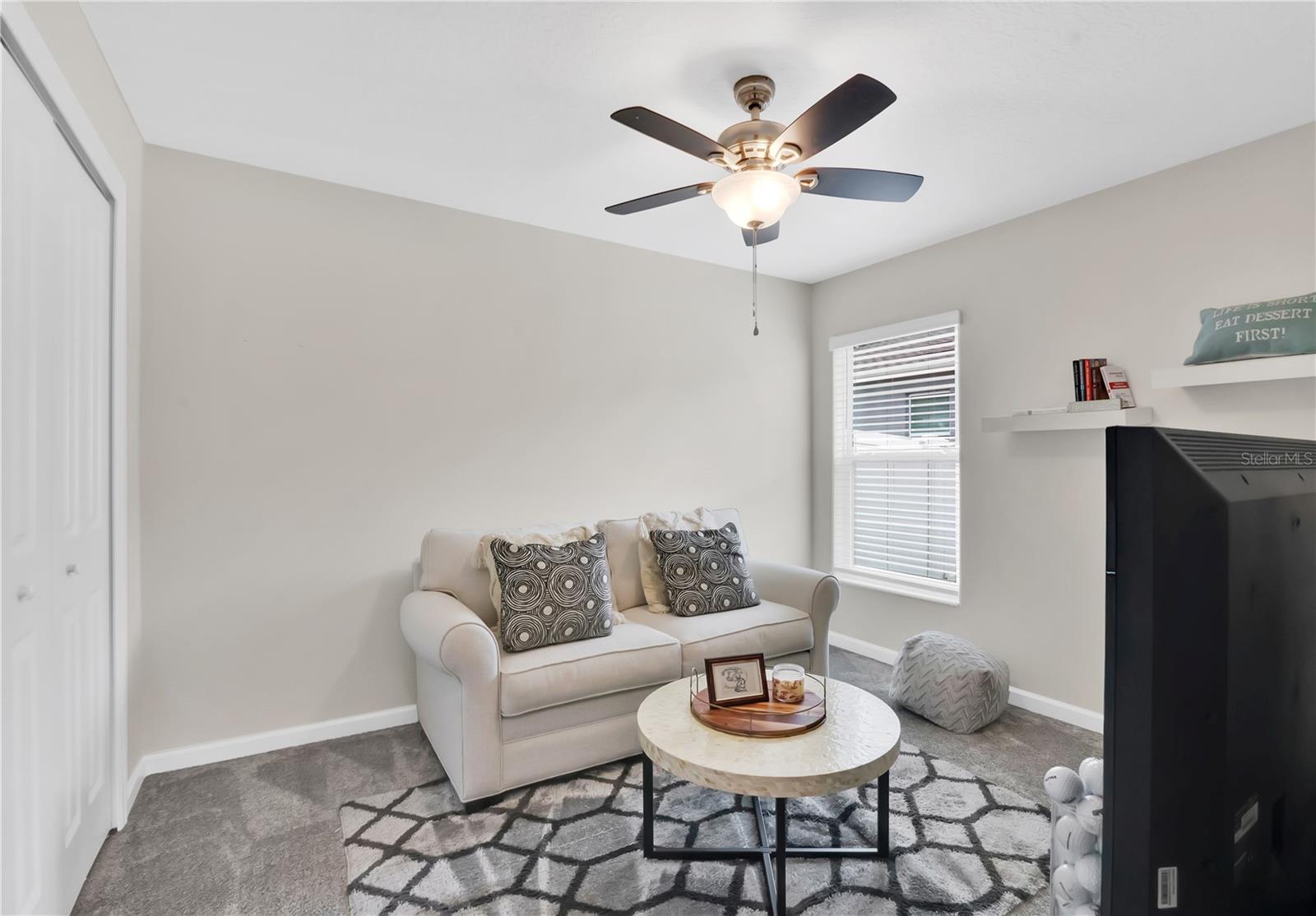 SAWGRASS BAY - Residential