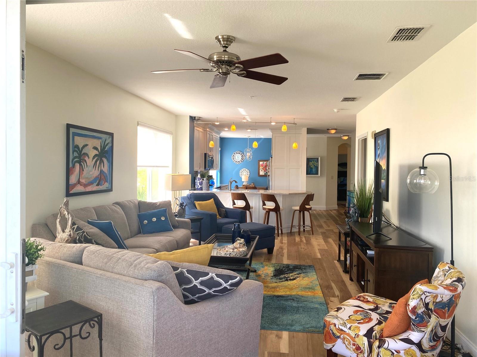 CANOPY WALK PH 7 - Residential