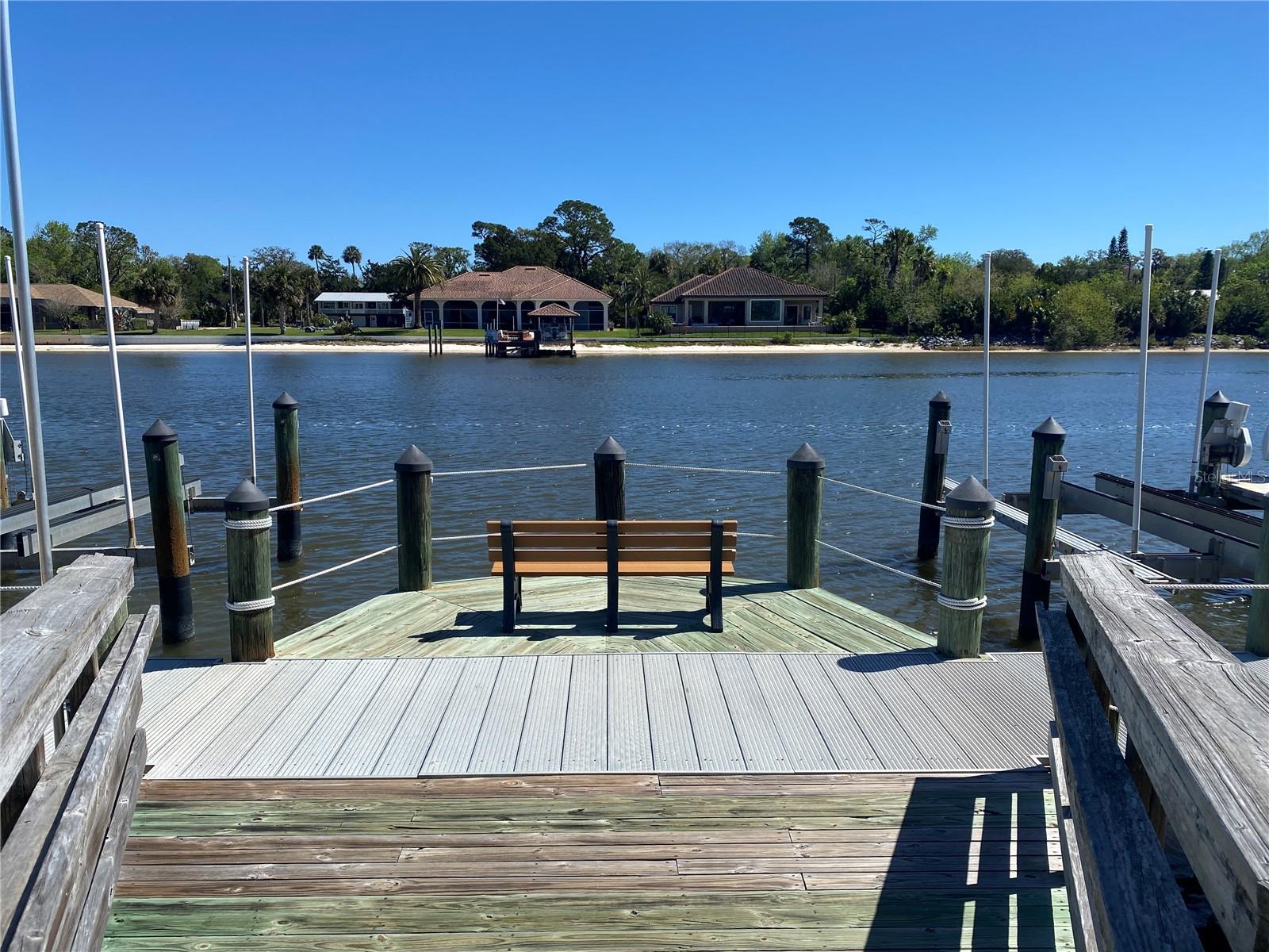 CANOPY WALK PH 7 - Residential