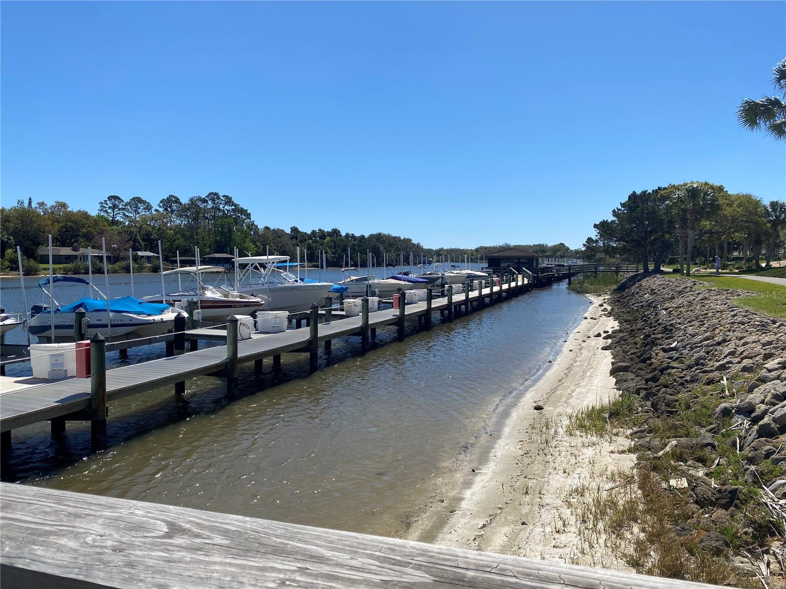 CANOPY WALK PH 7 - Residential