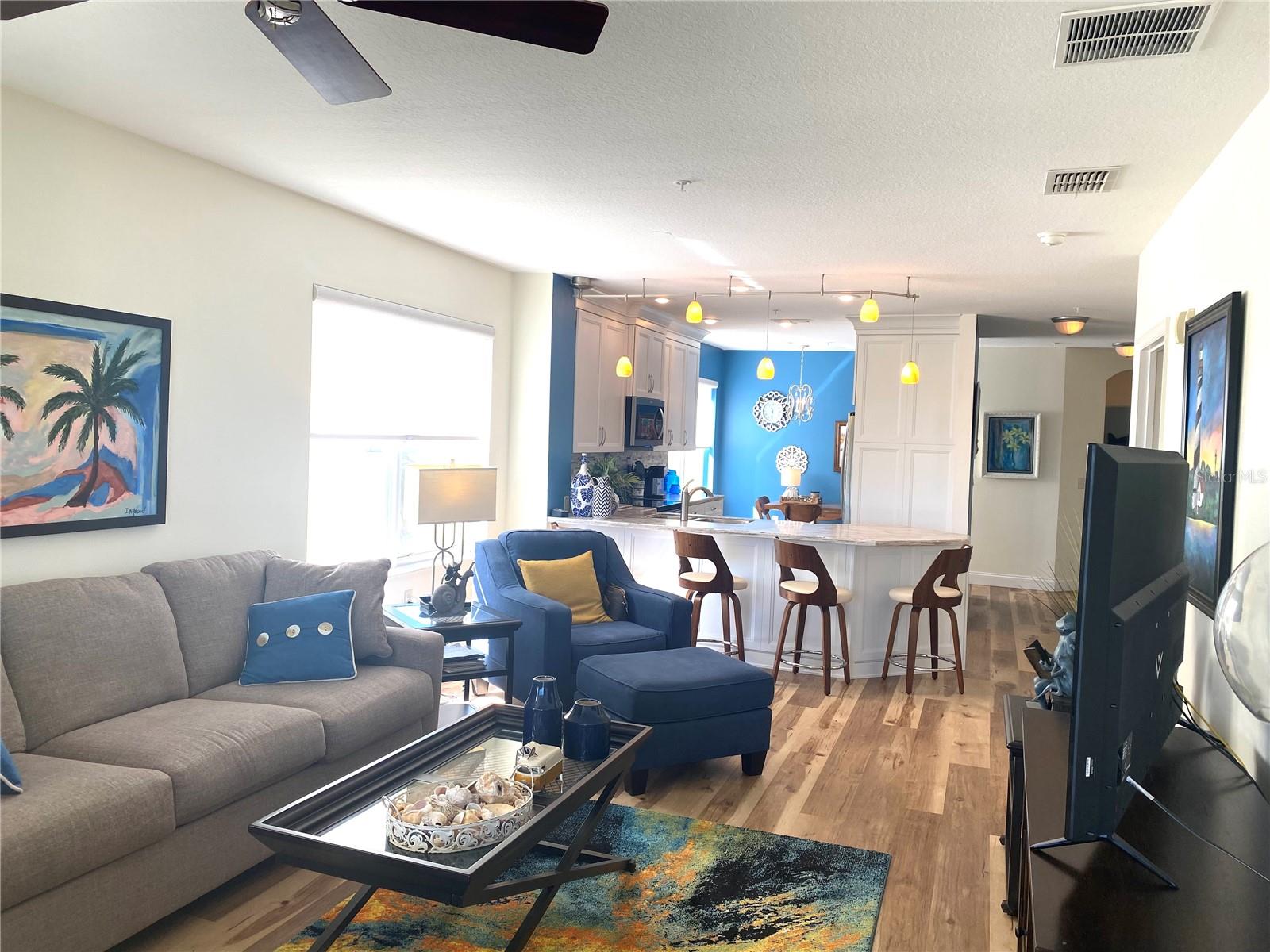 CANOPY WALK PH 7 - Residential