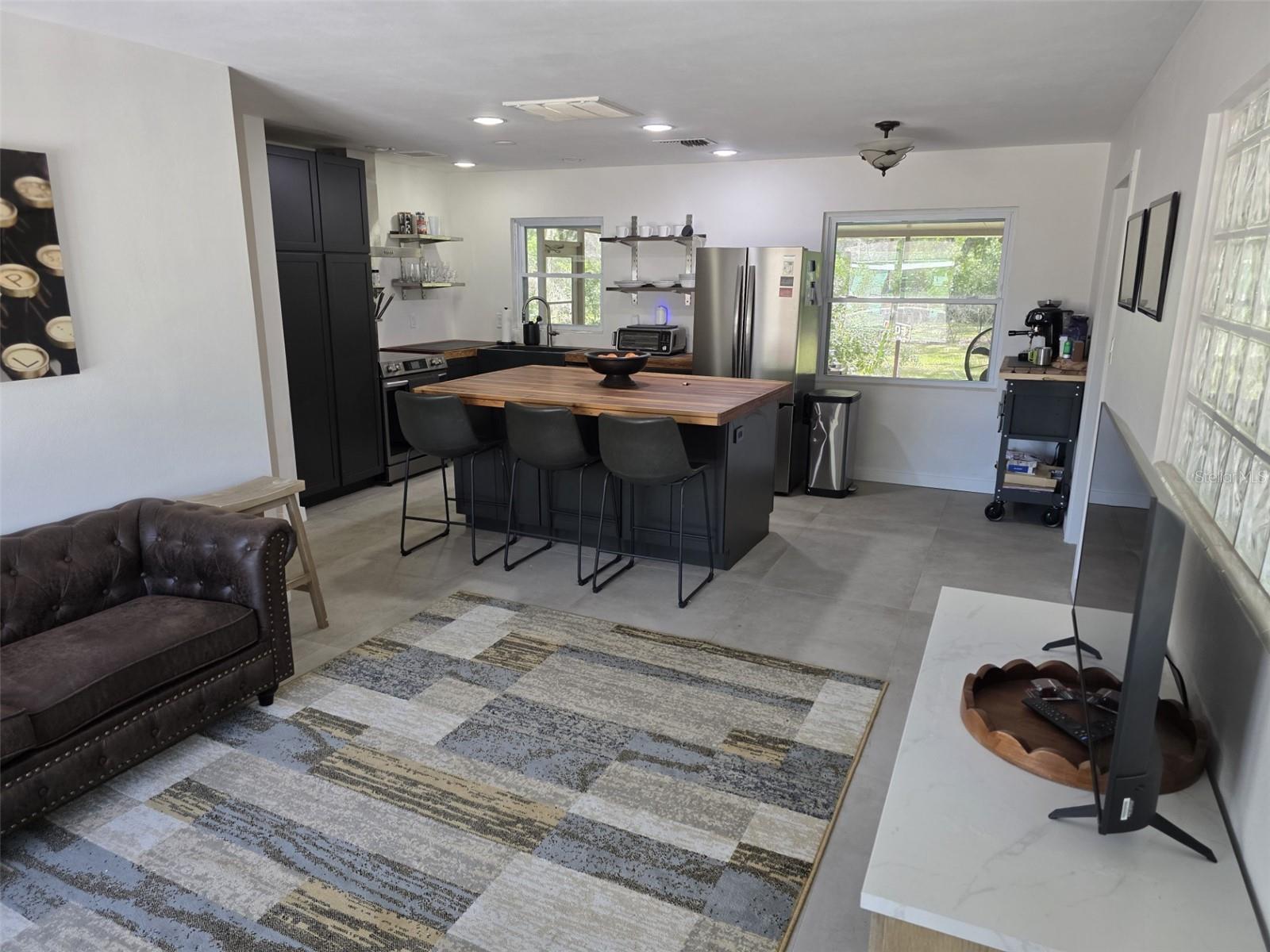 DUNEDIN ISLES 1 - Residential Lease