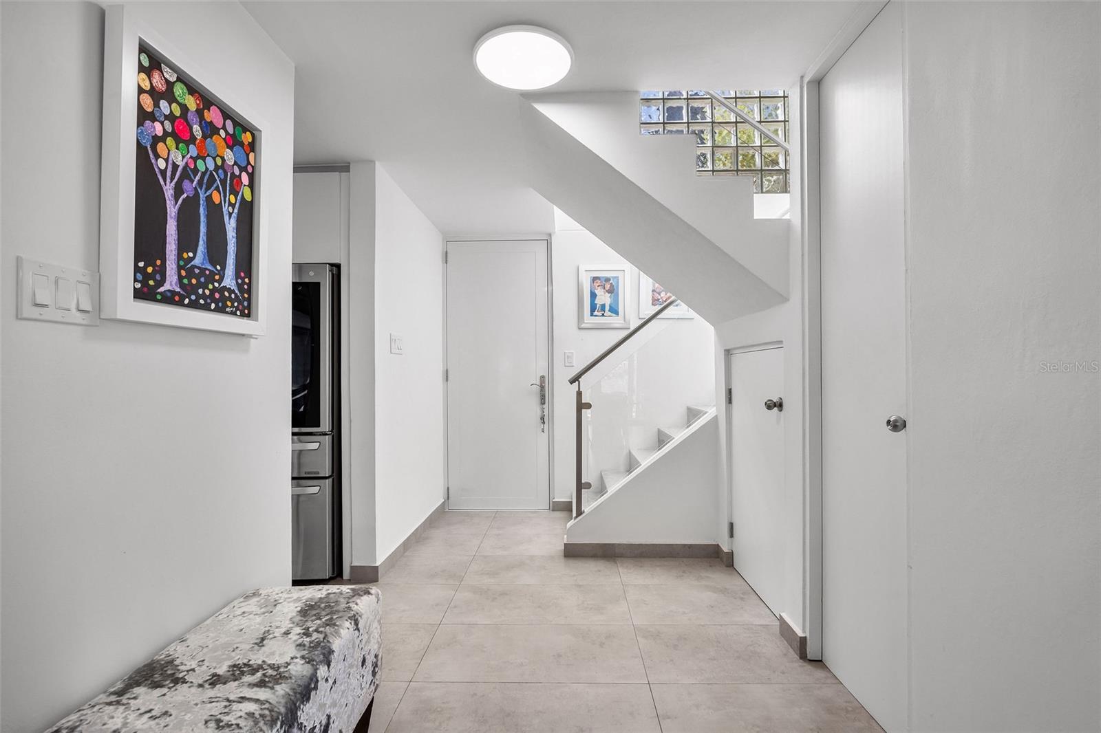 COSTA DORADA - Residential