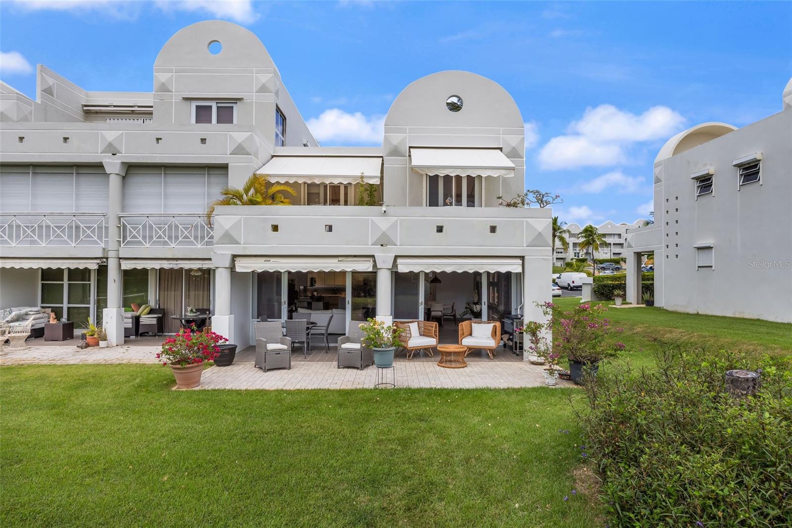 COSTA DORADA - Residential