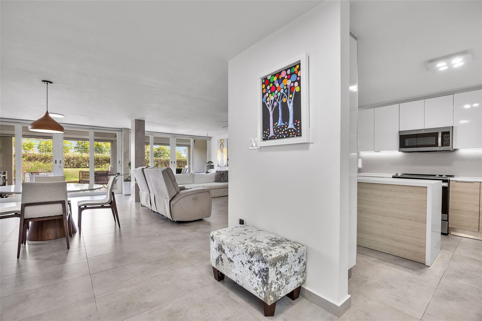 COSTA DORADA - Residential