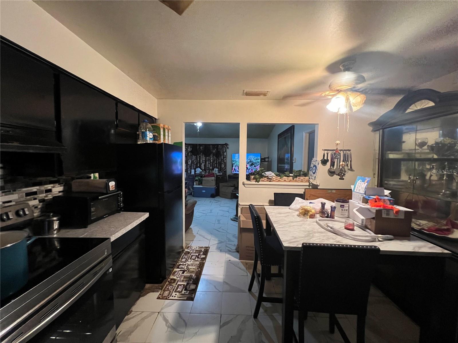 2558 EL CAPITAN DRIVE