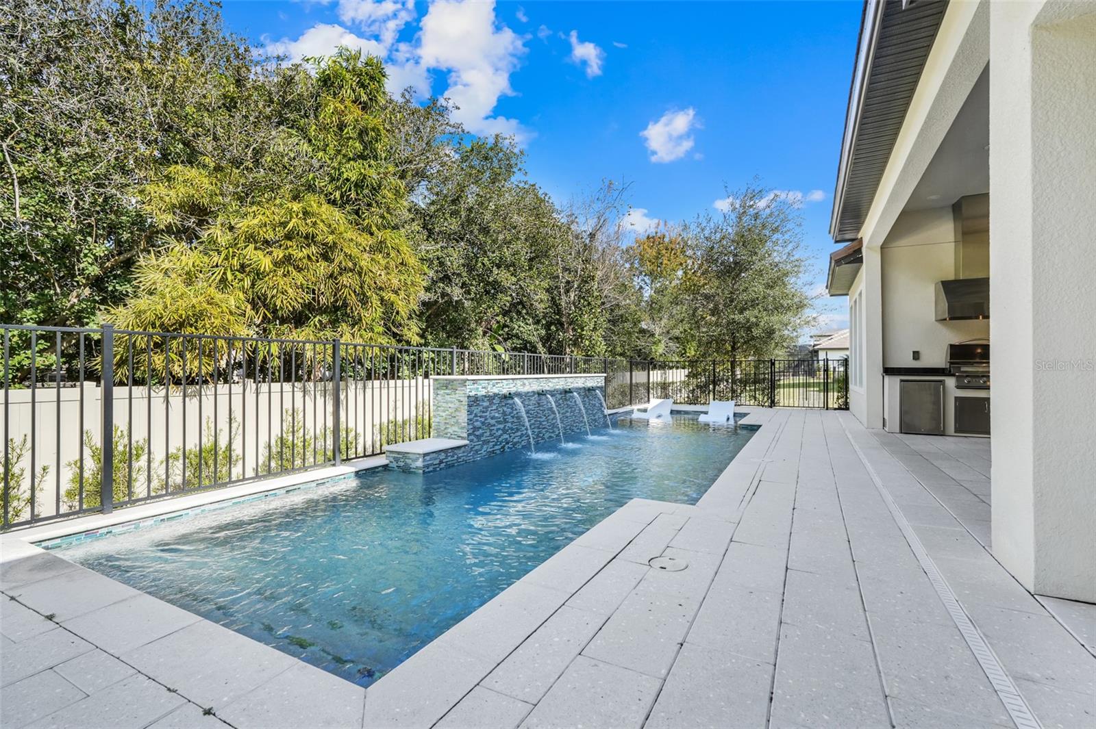 FIRE CREEK - Residential