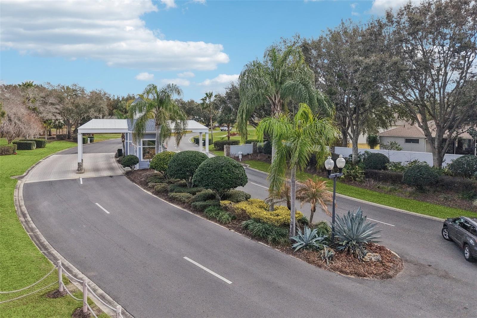 TAVARES ROYAL HARBOR PH 02 LT 179 - Residential