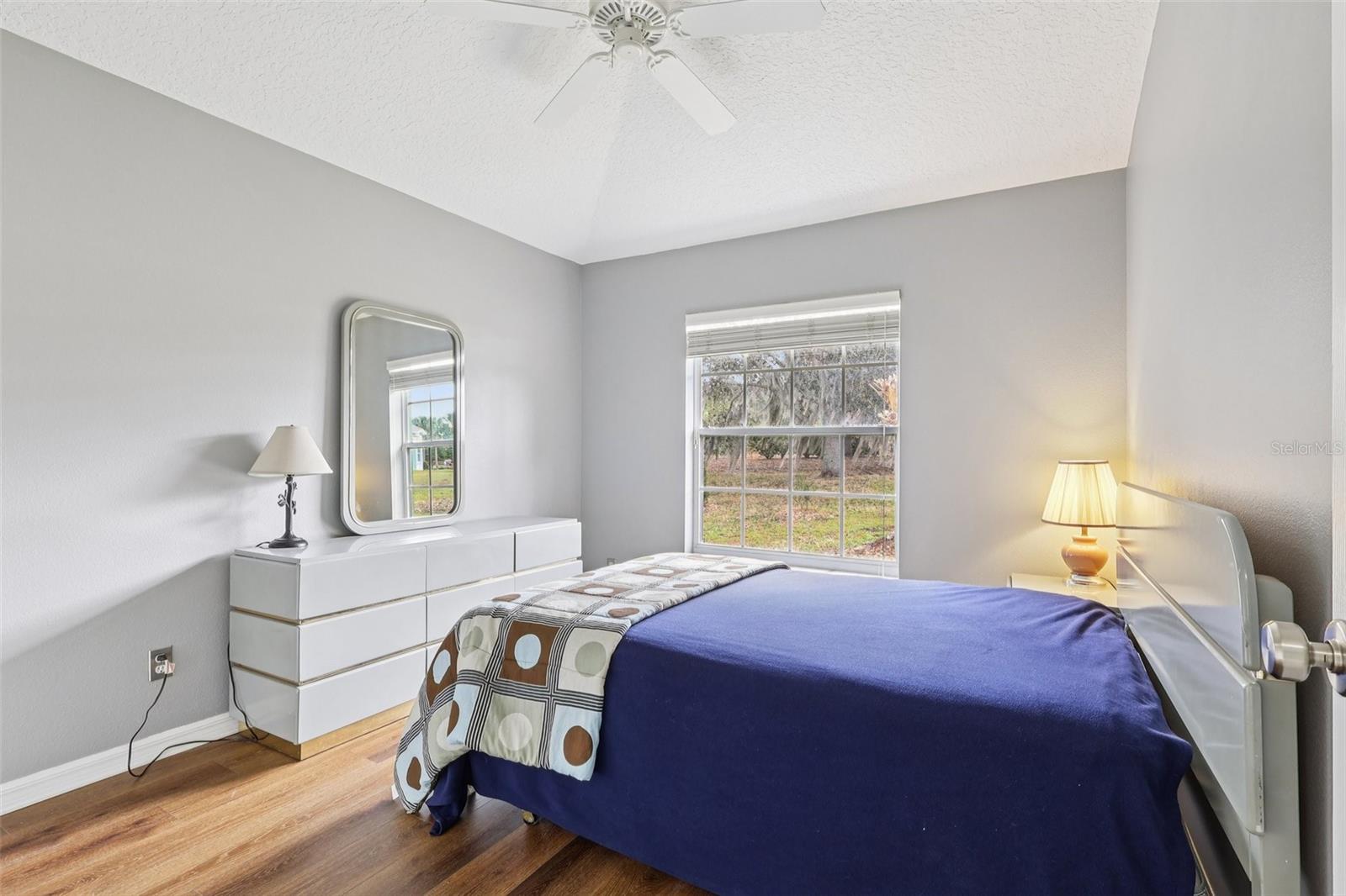 TAVARES ROYAL HARBOR PH 02 LT 179 - Residential