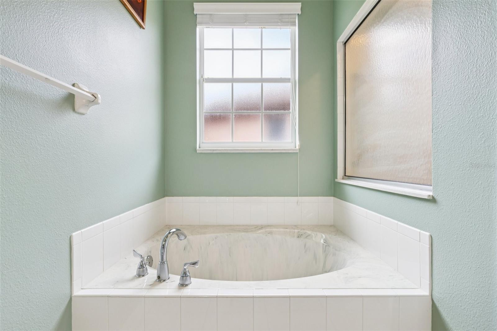 TAVARES ROYAL HARBOR PH 02 LT 179 - Residential