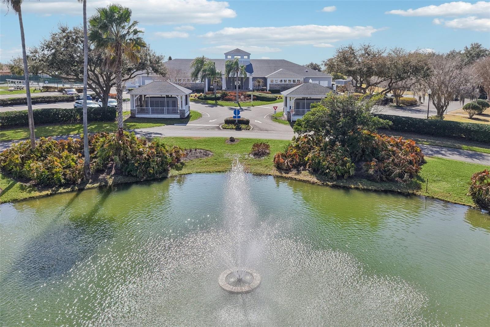 TAVARES ROYAL HARBOR PH 02 LT 179 - Residential