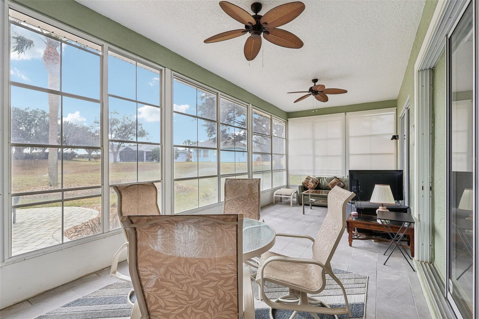 TAVARES ROYAL HARBOR PH 02 LT 179 - Residential