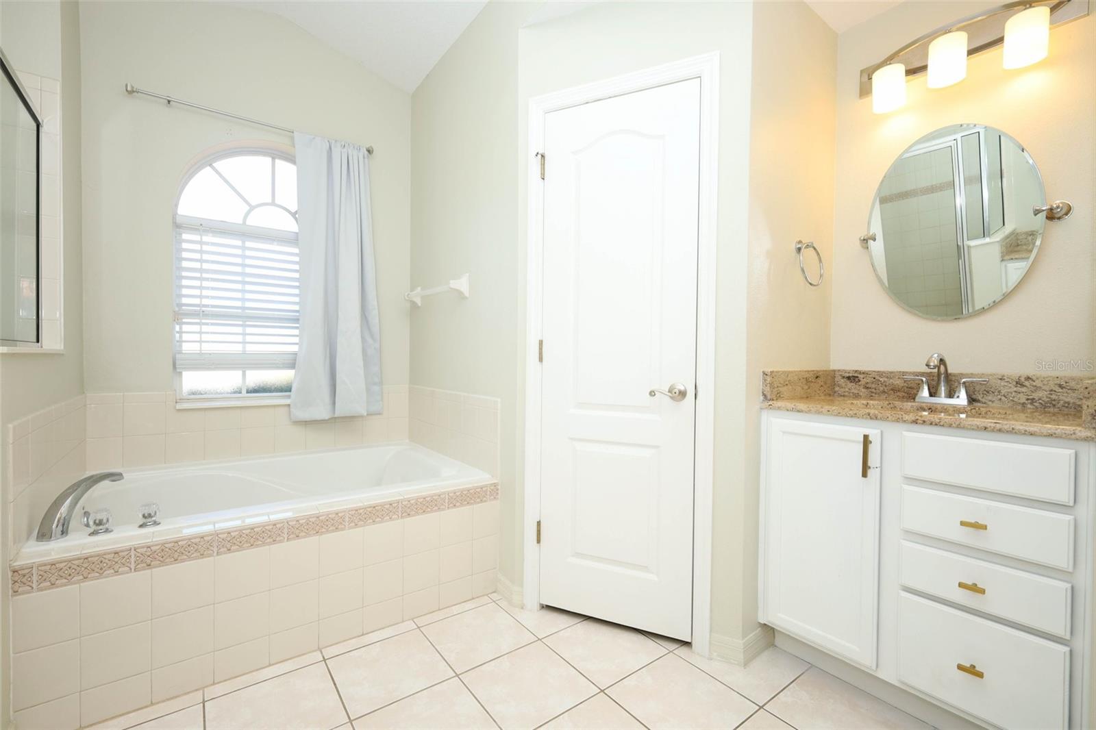 LEESBURG SLEEPY HOLLOW FIRST ADD - Residential