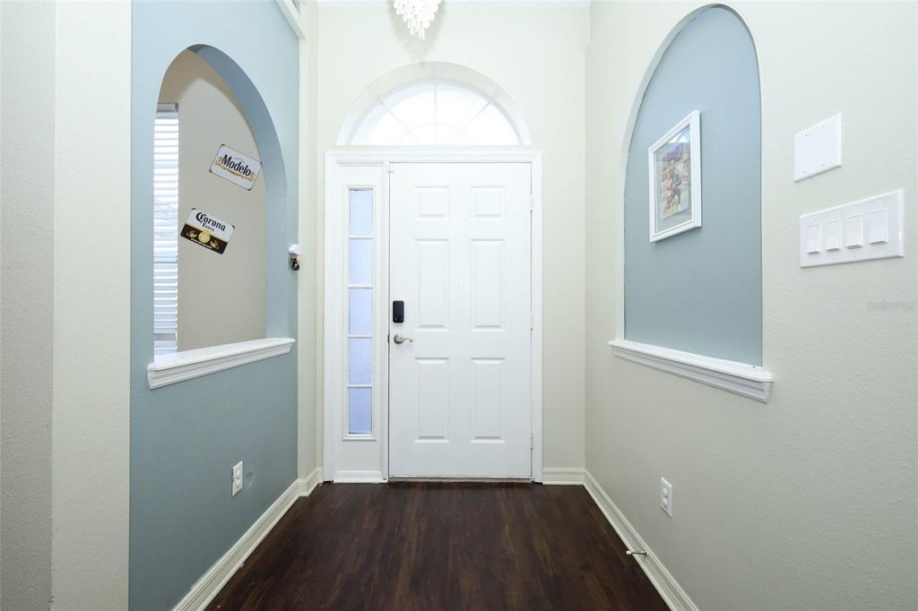 Photo of 200 Patrice Hope Street, Leesburg, FL 34748 (MLS # O6370034)