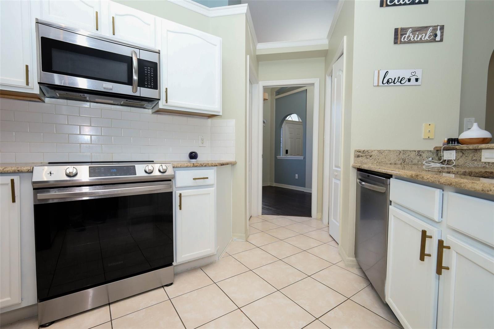 LEESBURG SLEEPY HOLLOW FIRST ADD - Residential