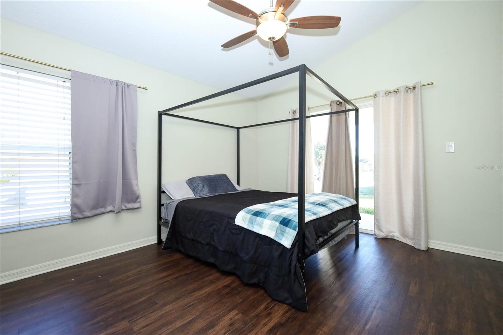 LEESBURG SLEEPY HOLLOW FIRST ADD - Residential