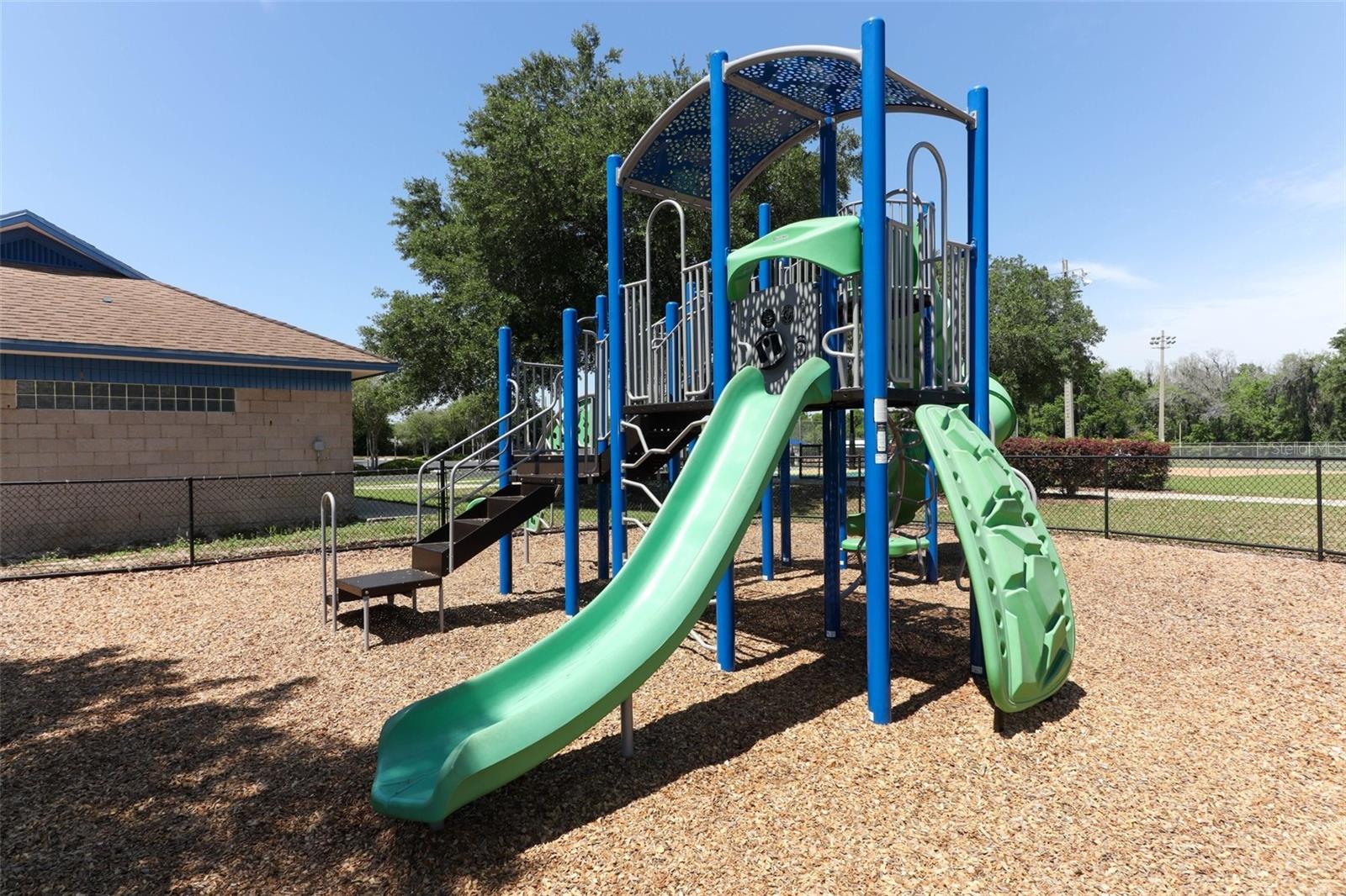 LEESBURG SLEEPY HOLLOW FIRST ADD - Residential