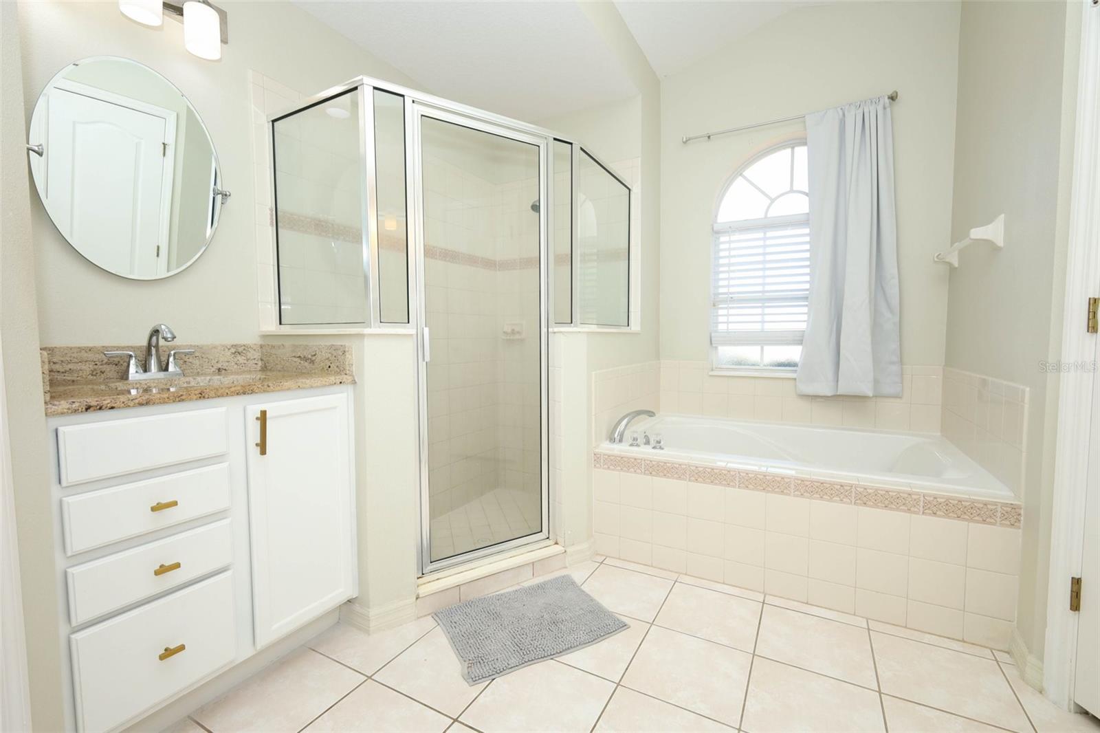 LEESBURG SLEEPY HOLLOW FIRST ADD - Residential