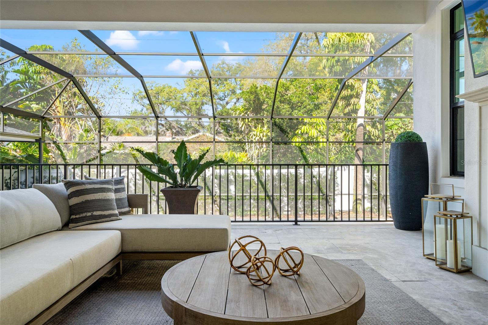 BEACH PARK - Residential