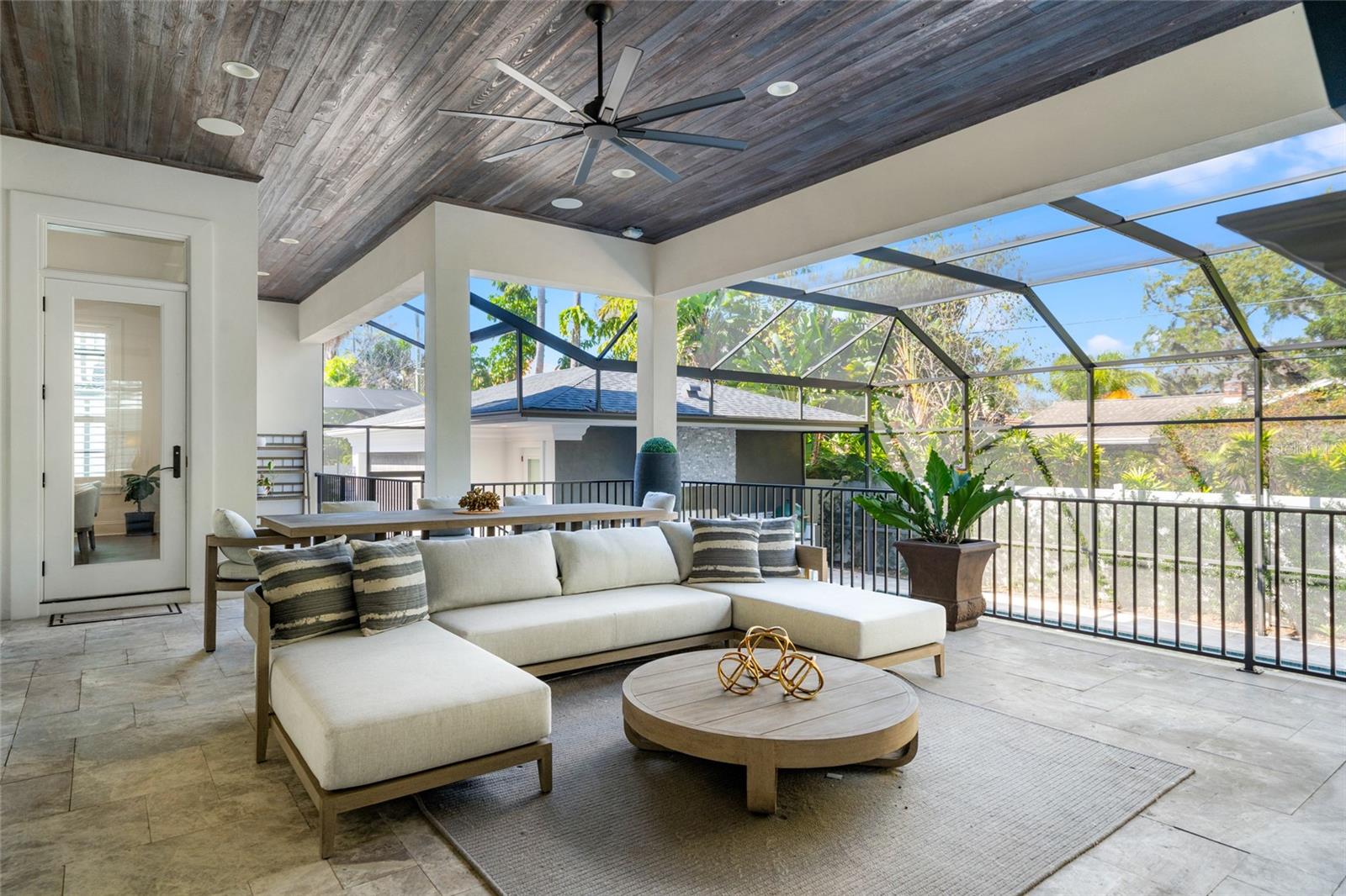 BEACH PARK - Residential