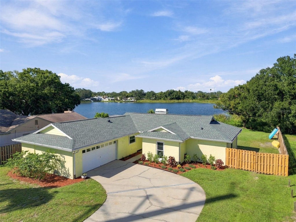 Photo of 3021 W Sitka Street, Tampa, FL 33614 (MLS # TB8543530)