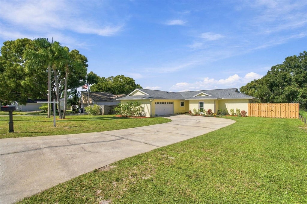 Photo of 3021 W Sitka Street, Tampa, FL 33614 (MLS # TB8543530)
