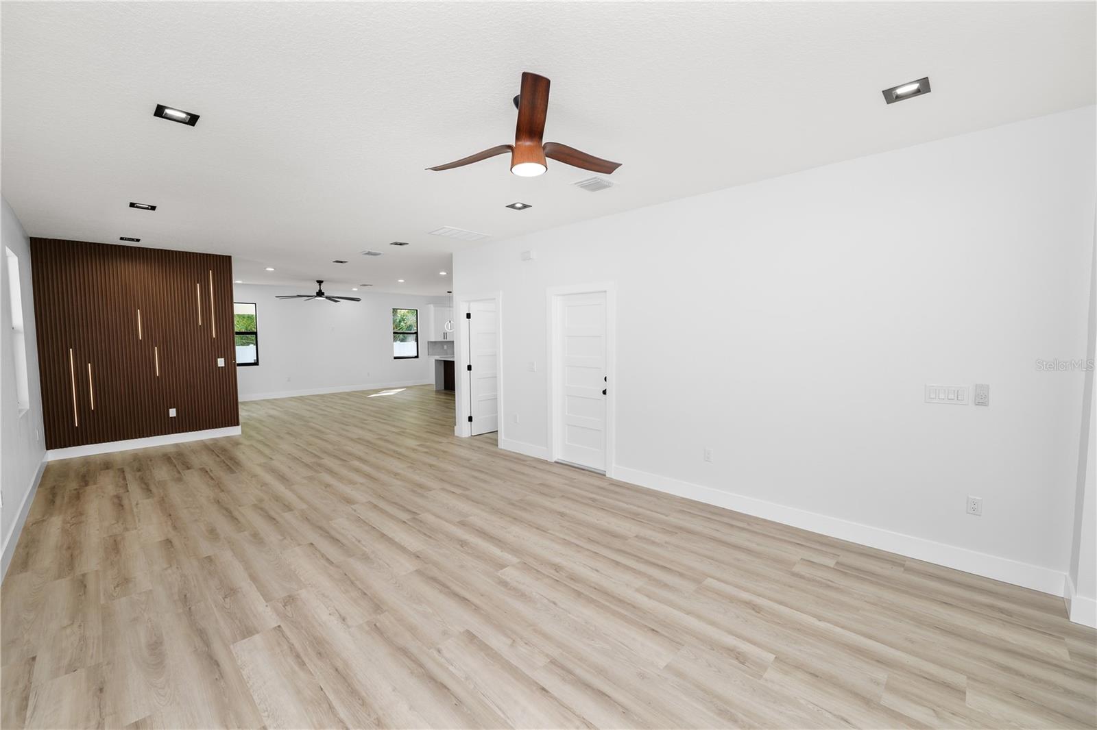 TOWN OF CITRUS PARK - Residential