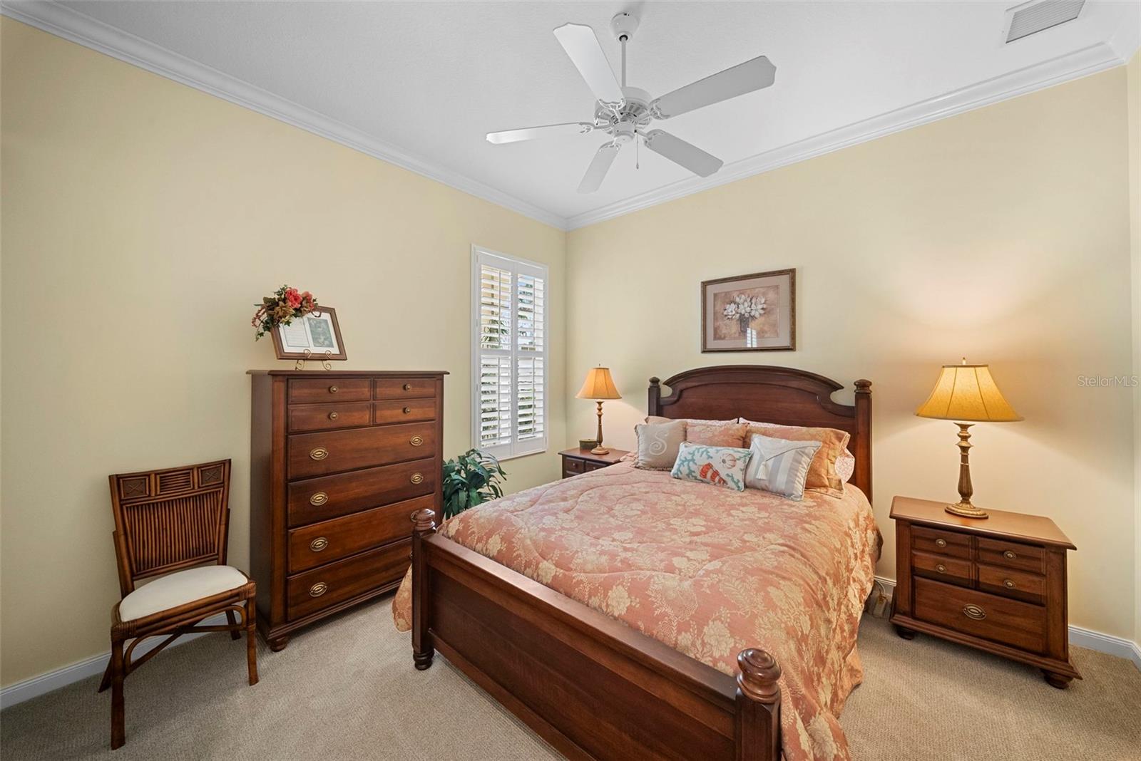 VILLAGEWALK - Residential