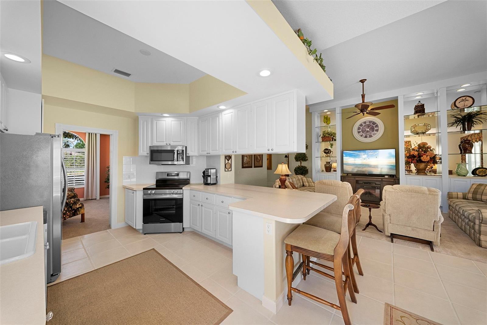 VILLAGEWALK - Residential