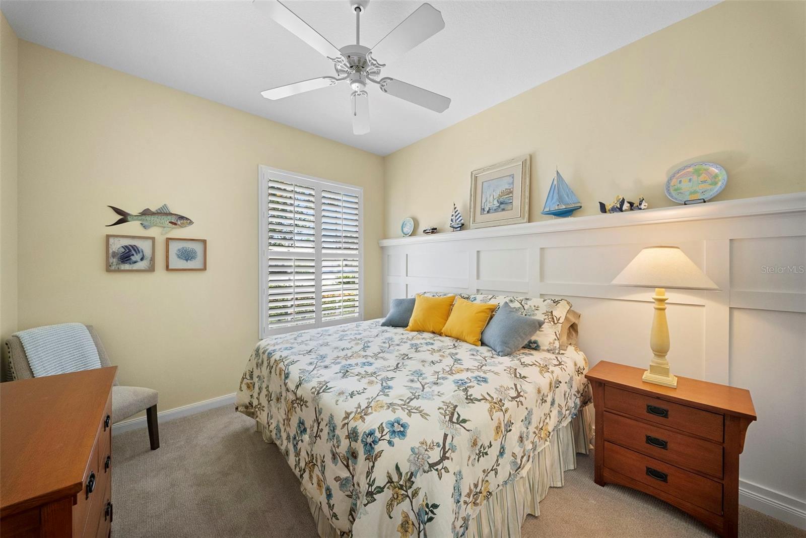 VILLAGEWALK - Residential