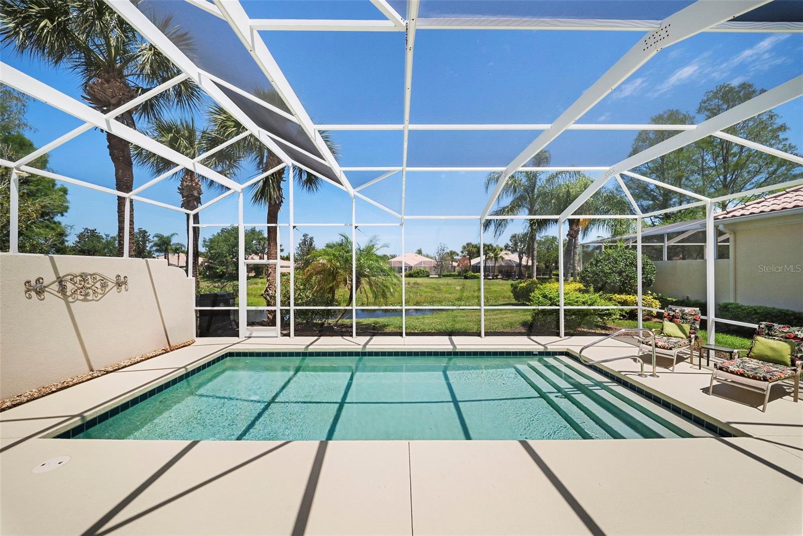 VILLAGEWALK - Residential