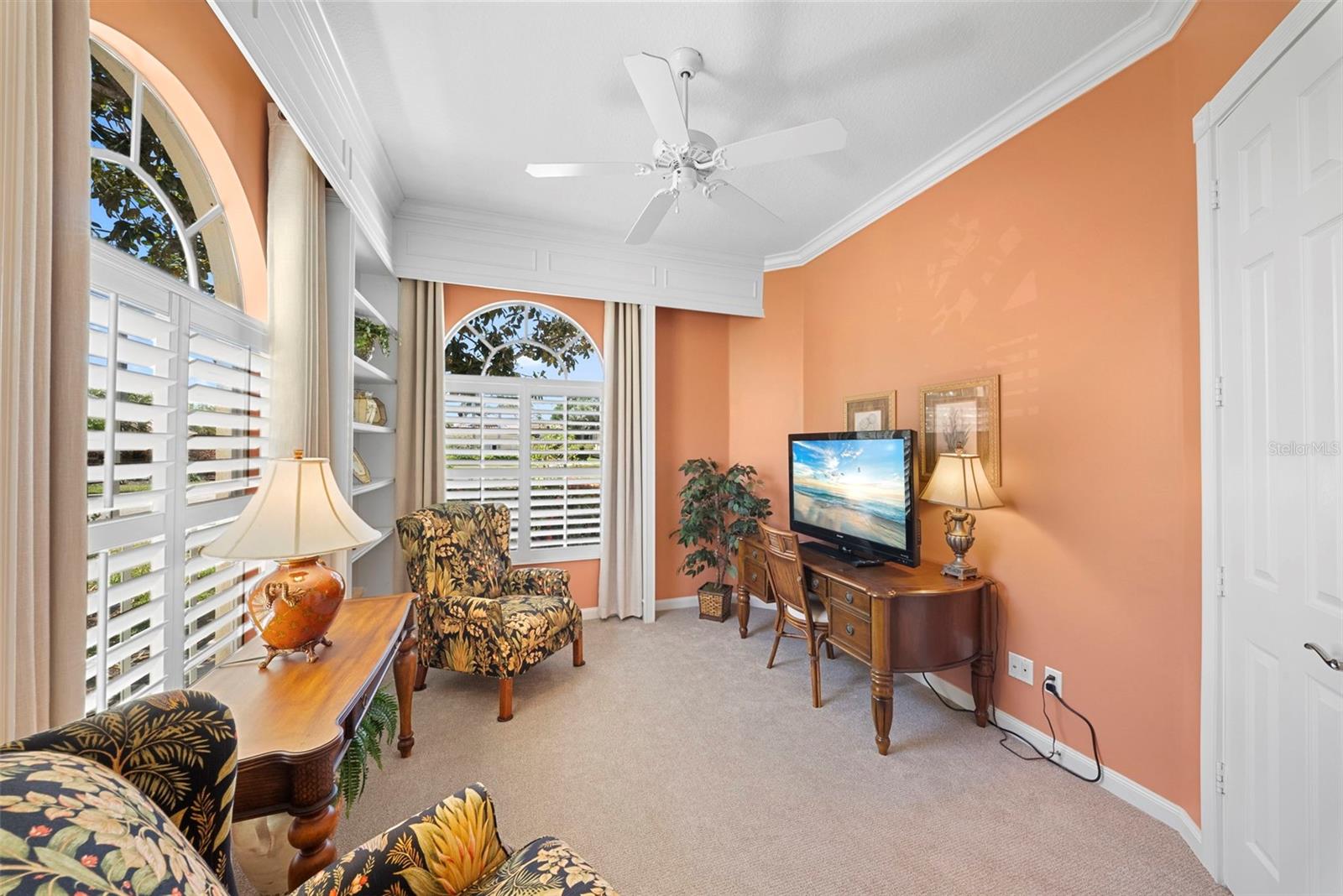 VILLAGEWALK - Residential