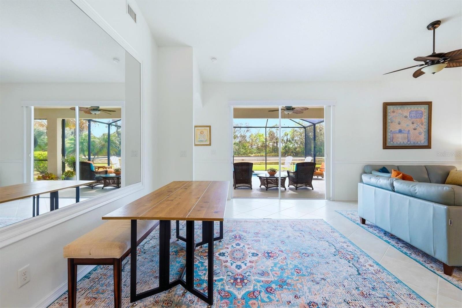 TWIN RIVERS - Residential