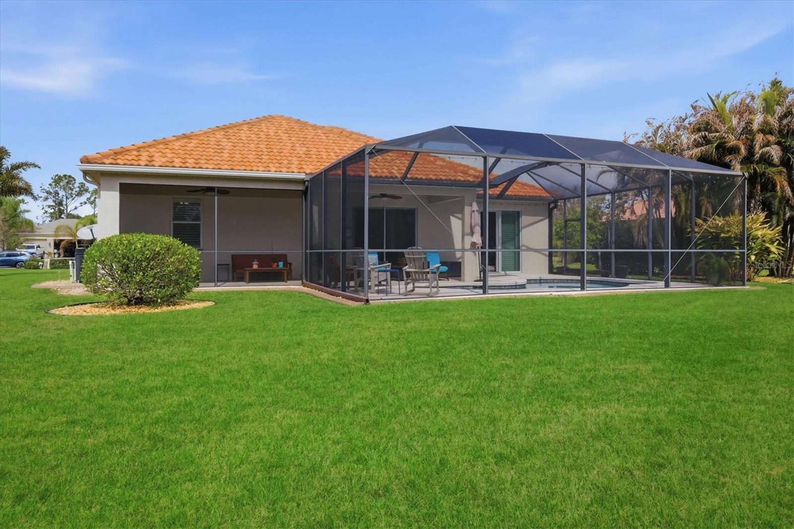 TWIN RIVERS - Residential