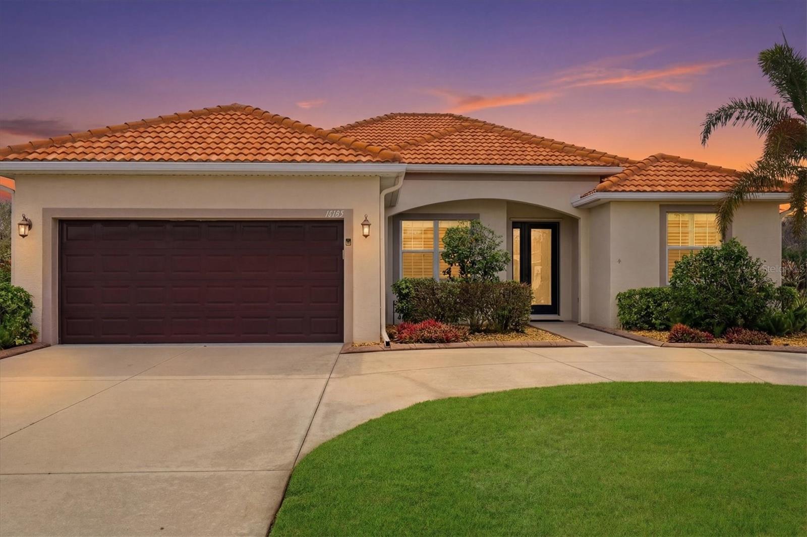 TWIN RIVERS - Residential