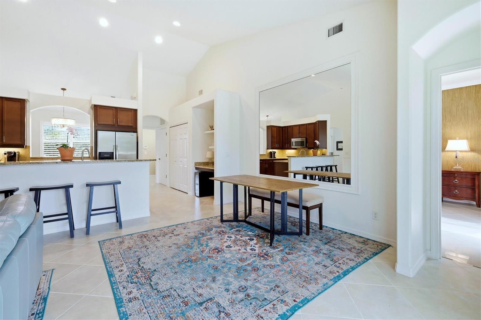 TWIN RIVERS - Residential