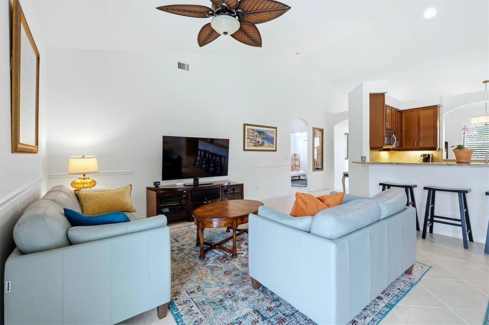 TWIN RIVERS - Residential