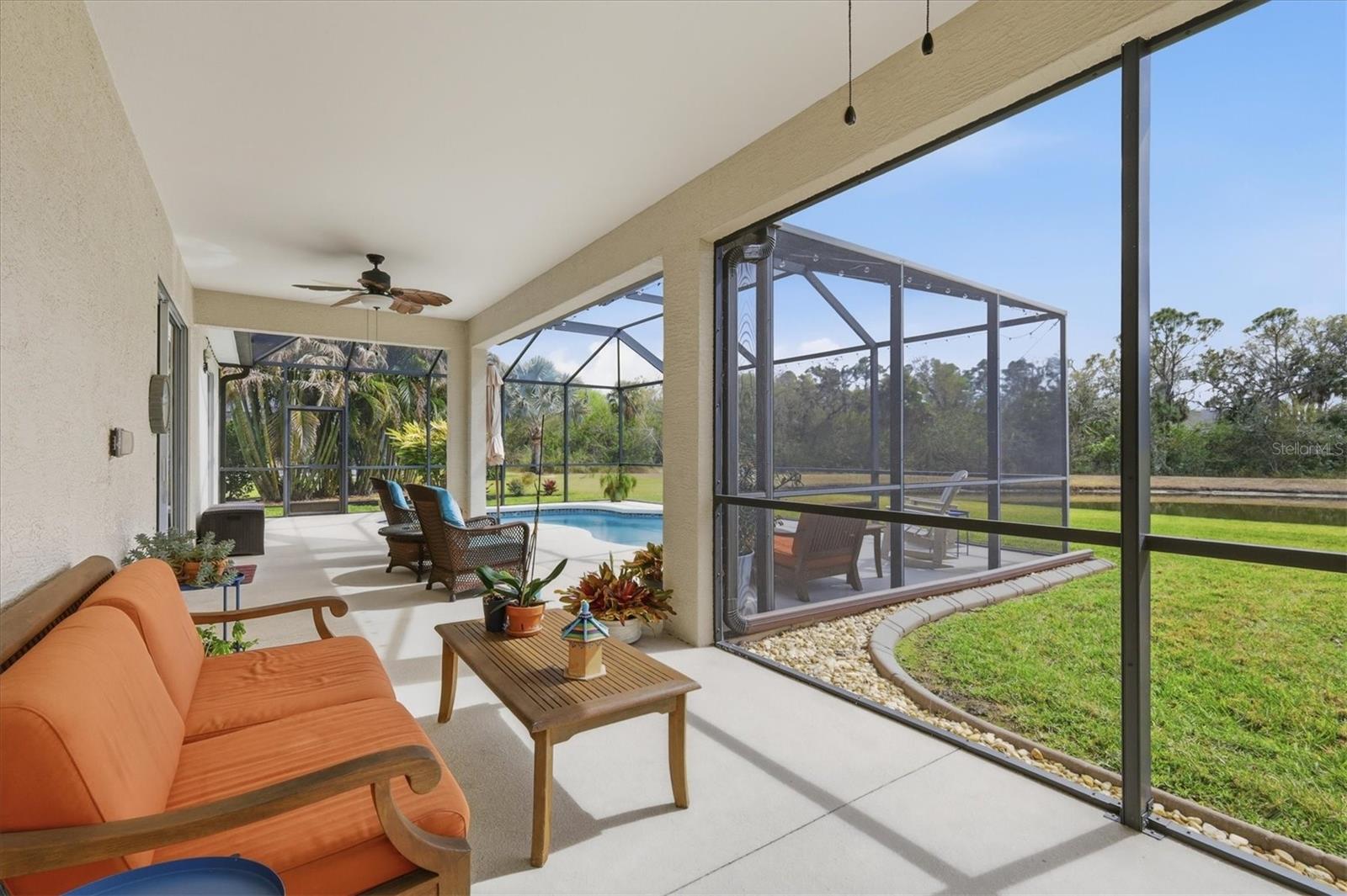 TWIN RIVERS - Residential