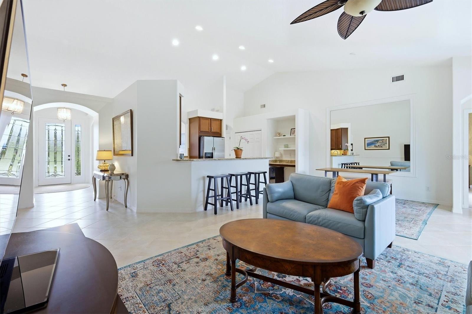 TWIN RIVERS - Residential