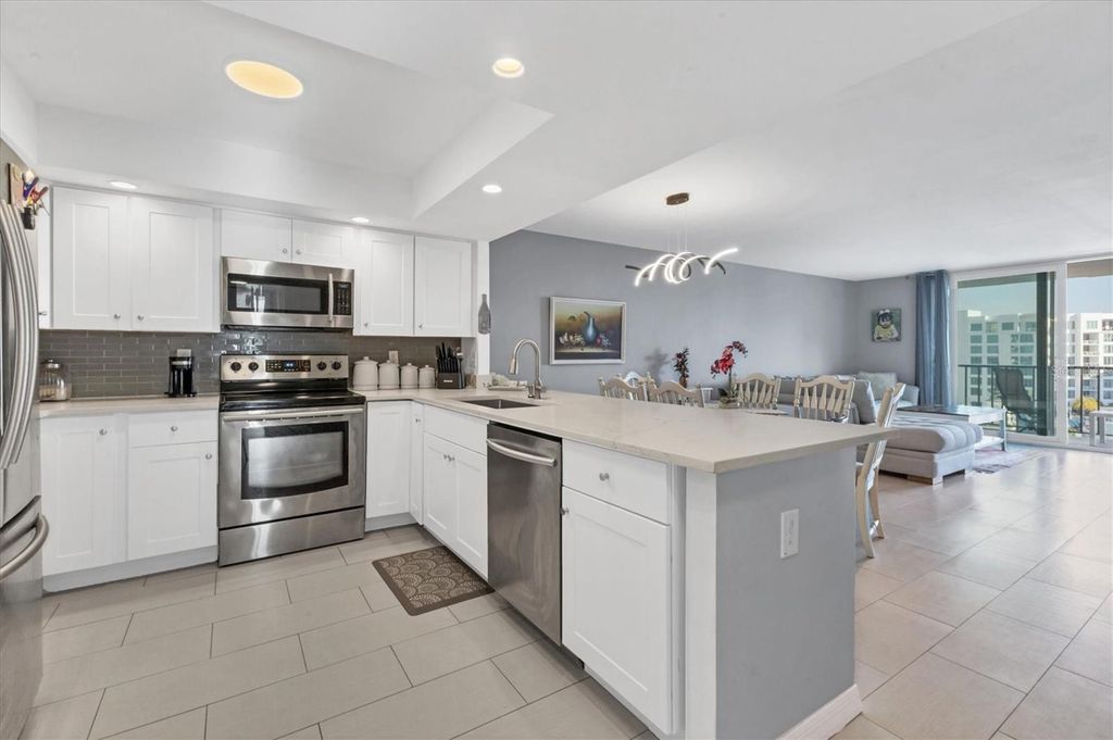 Photo of 101 S Gulfstream Avenue #15E, Sarasota, FL 34236 (MLS # A4676360)