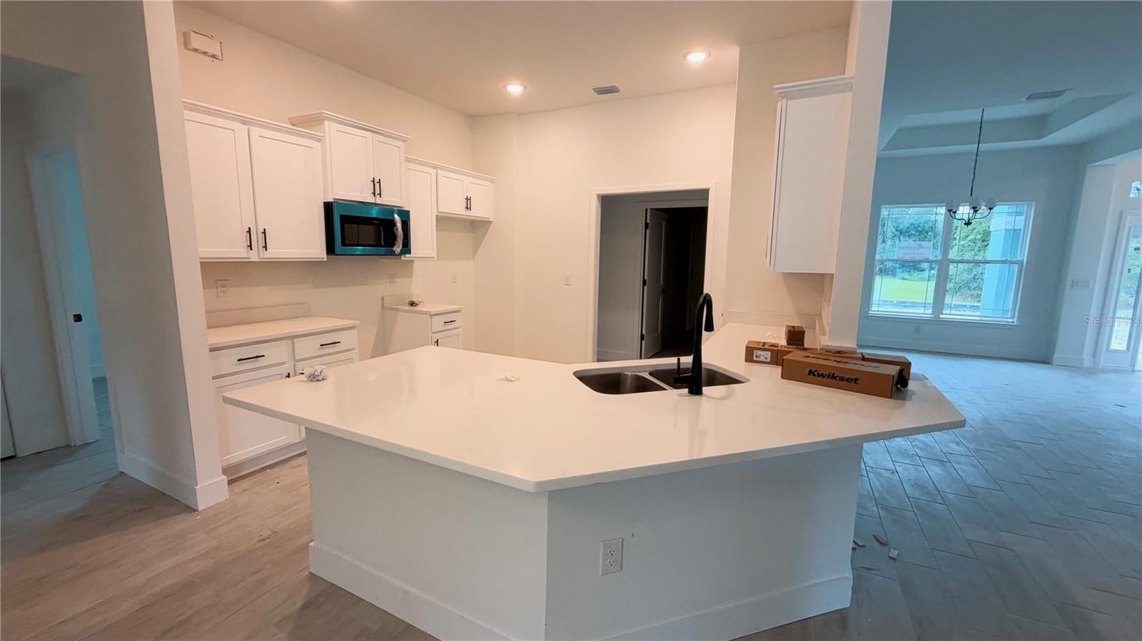 Search Properties for Sale 1 5731 ZINKLE STREET