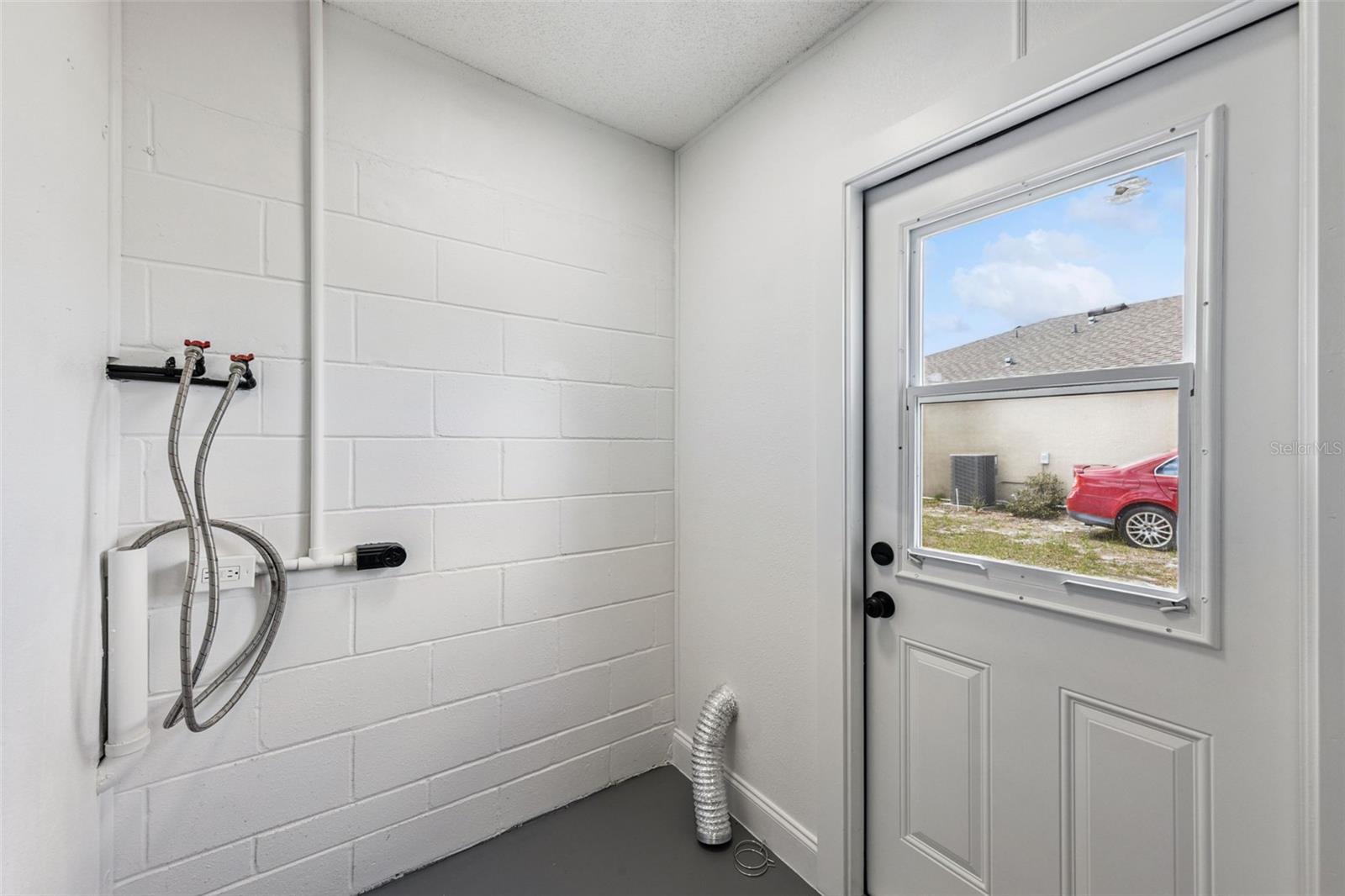 DELTONA LAKES UNIT 05 - Residential