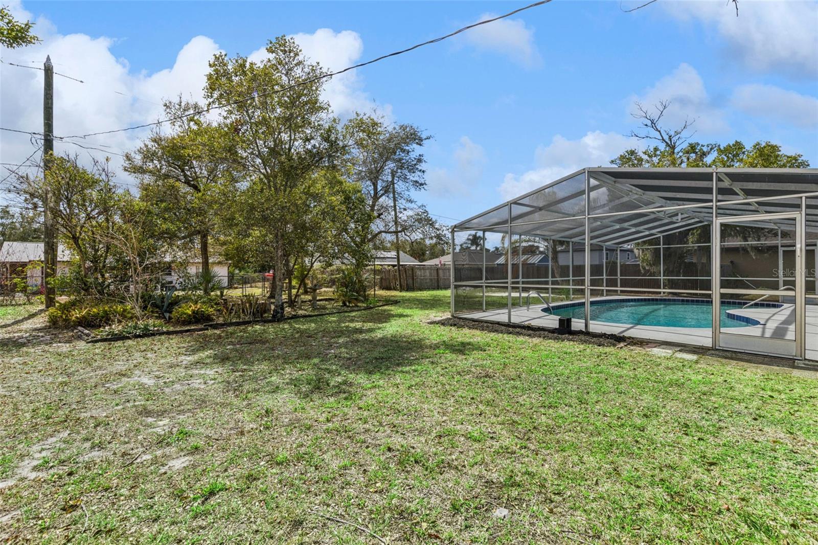 DELTONA LAKES UNIT 05 - Residential