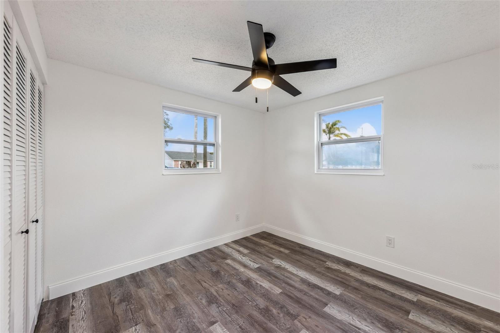 DELTONA LAKES UNIT 05 - Residential