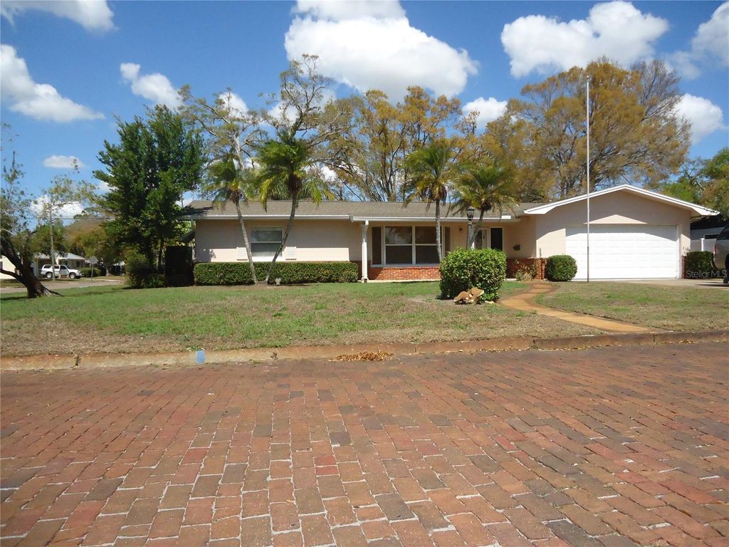 Photo of 5463 4th Avenue N, St Petersburg, FL 33710 (MLS # TB8484864)