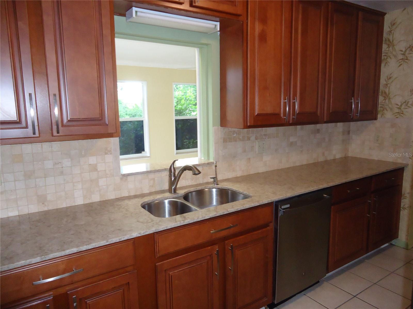 HARVEYS ADD TO OAK RIDGE - Residential