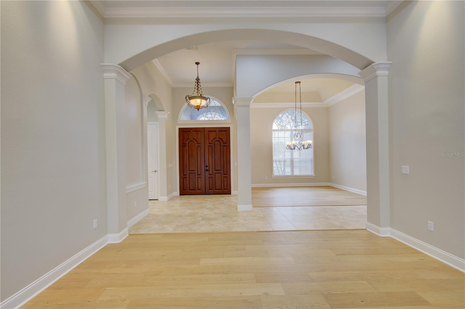 ESTATES ON LAKE MILLS - Residential Lease