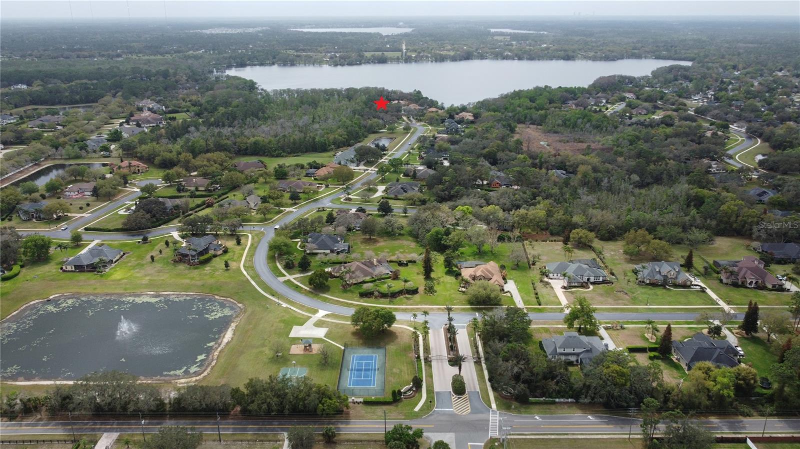 ESTATES ON LAKE MILLS - Residential Lease