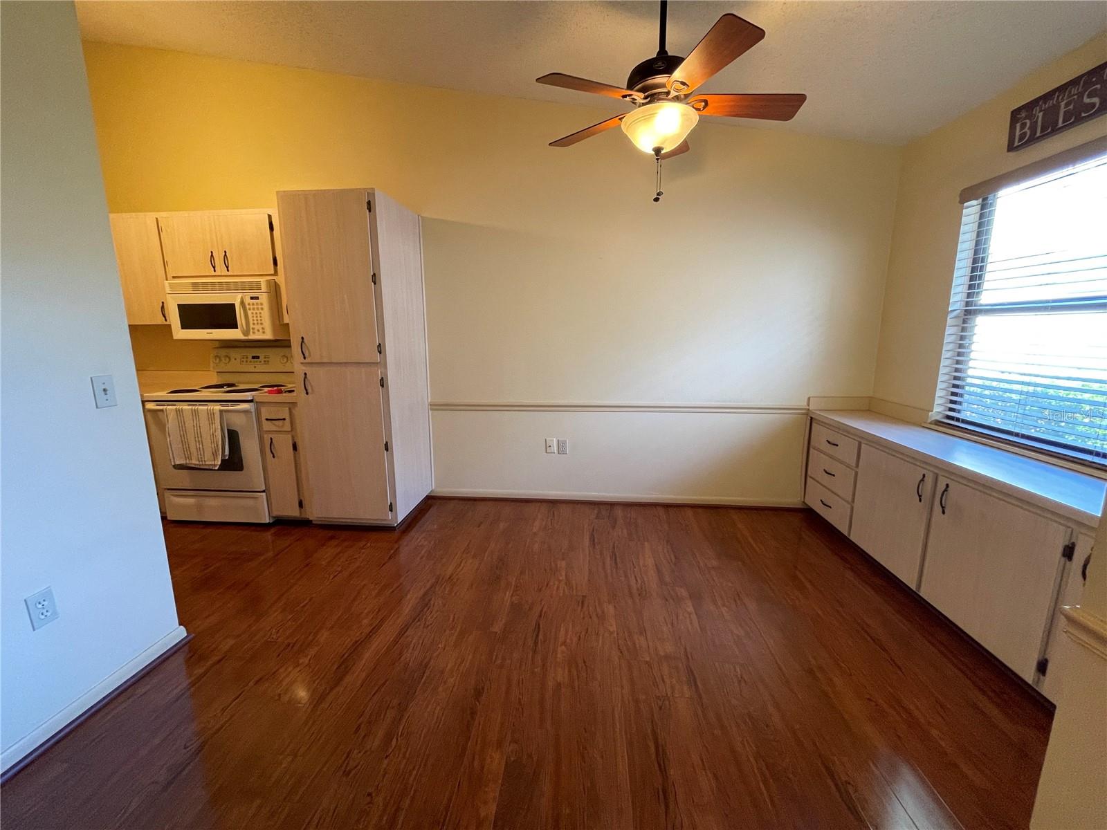 WHISPERING PINES VILLAS PH 02 - Residential Lease