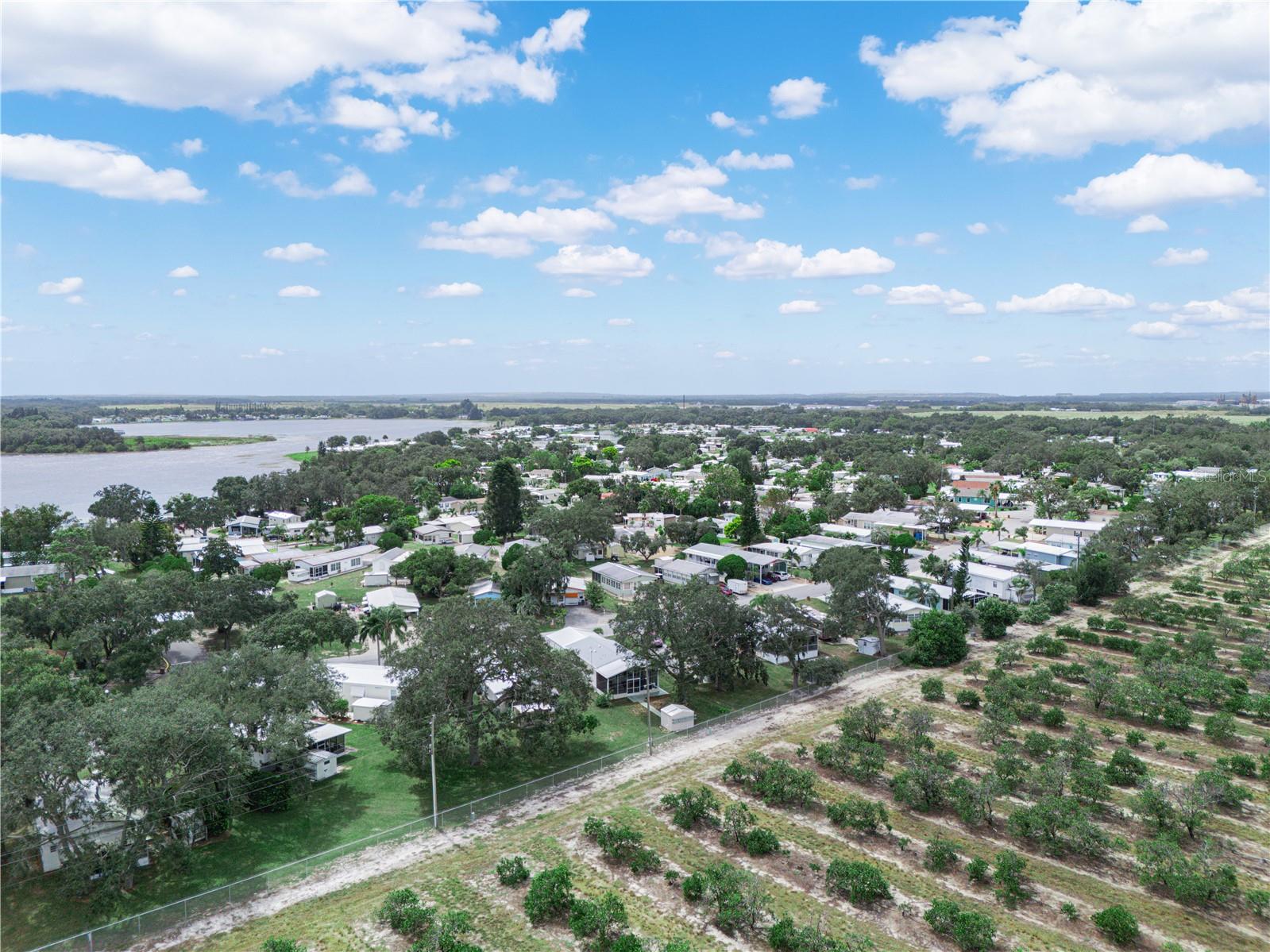 SADDLEBAG LAKE - Residential